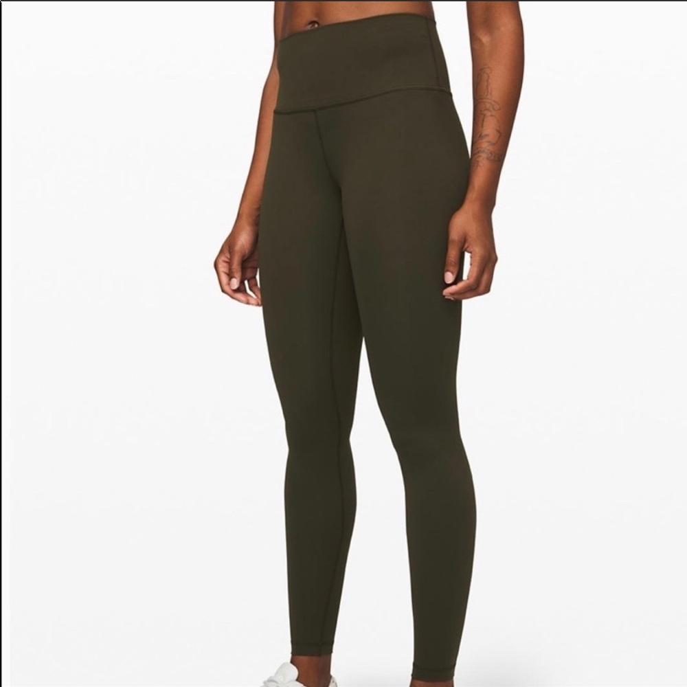 Lululemon Wunder Under HR 28”